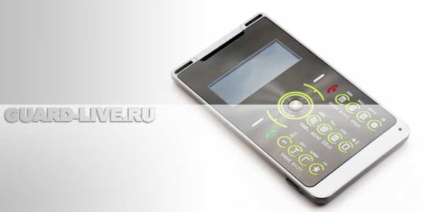 Senseit M2 - телефон размером с кредитку. Иллюстрация: guard-live.ru
